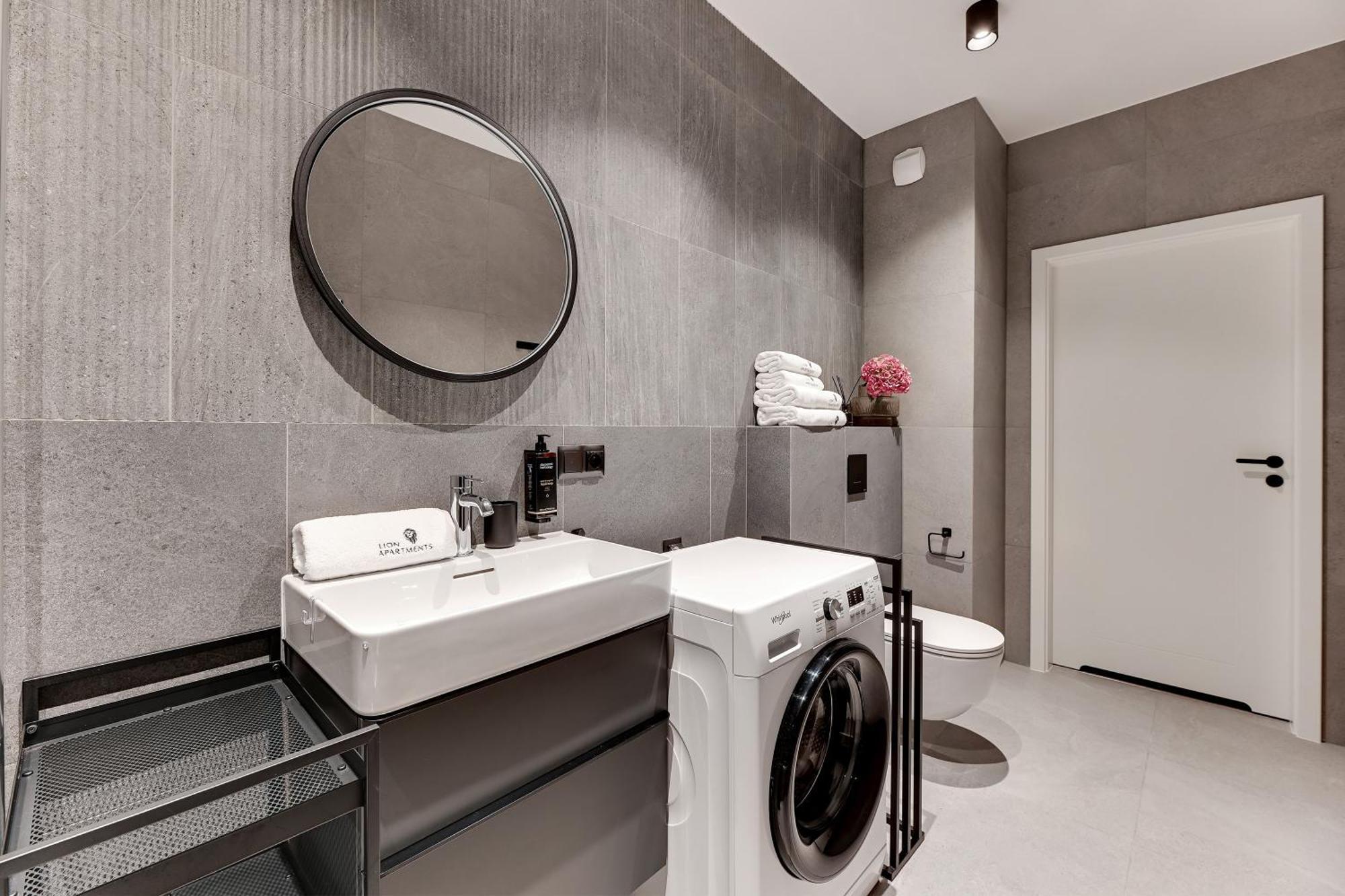 Scala City Center Magic Apartments With Parking By Lion Apartments Гданськ Екстер'єр фото